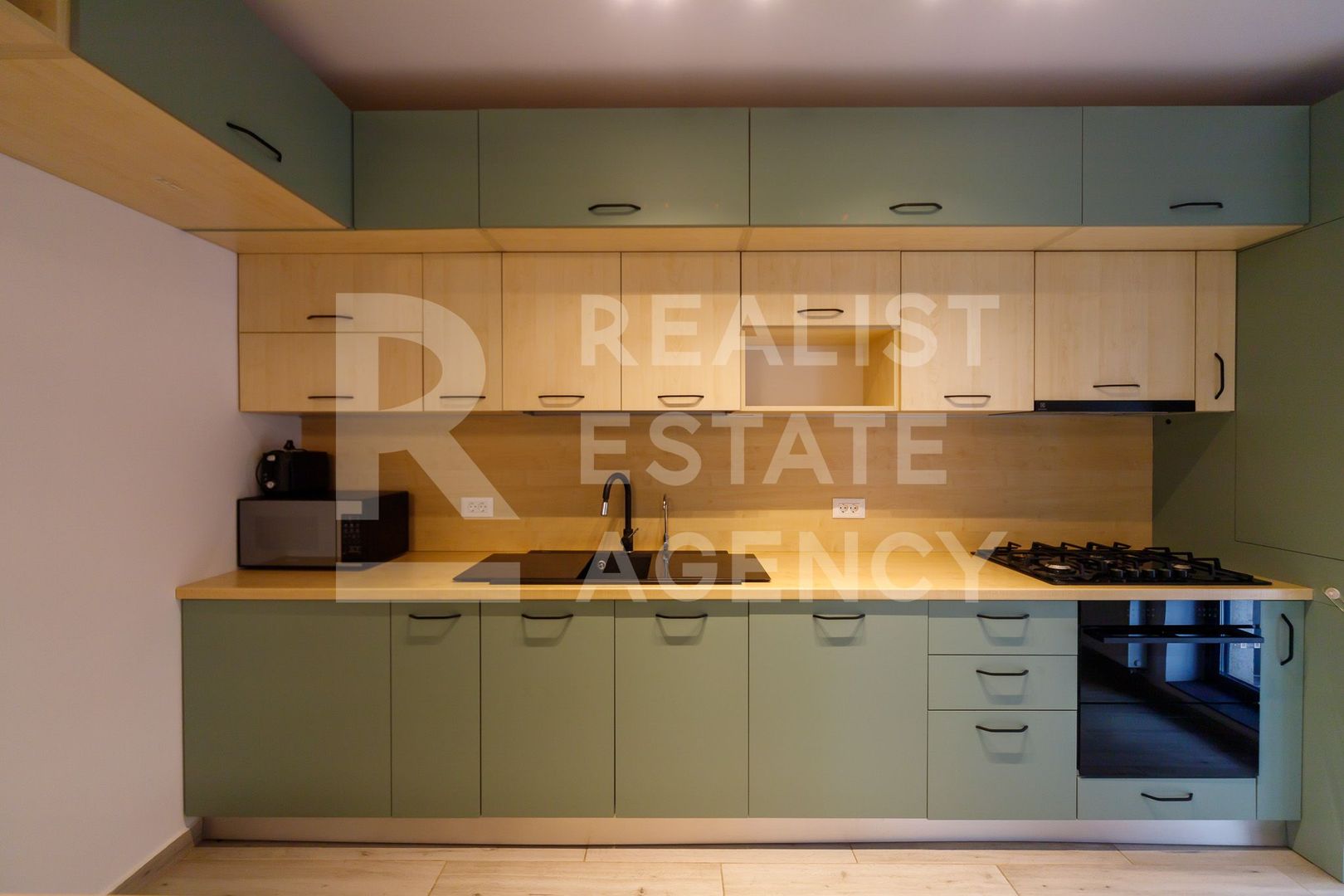 Vânzare, apartament cu 3 camere în zona Lujerului - Poză 7