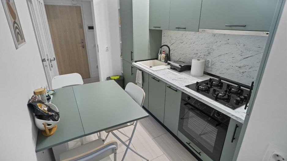 Inchiriere apartament 3 Camere | Piaţa Victoriei - Poză 2