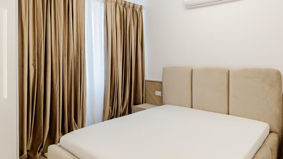 INCHIRIERE APARTAMENT 3 CAMERE CORTINA NORTH PARCARE INCLUSA - Poză 7