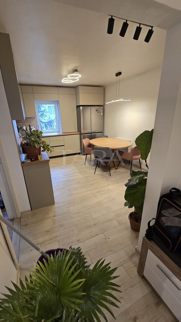 Apartament modern cu 3 camere, zona Piața Zorilor. - Poză 4