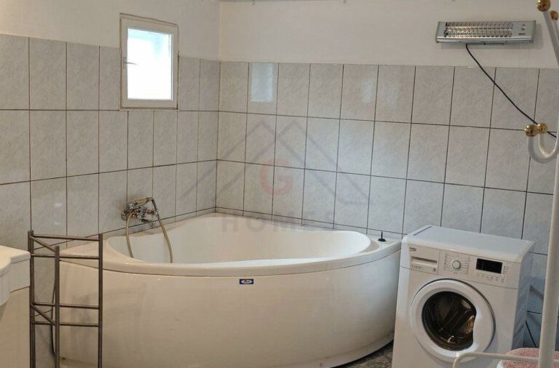 CASA solida, spatioasa (140 mpu) LA PRET DE APARTAMENT! Comision zero! - Poză 20