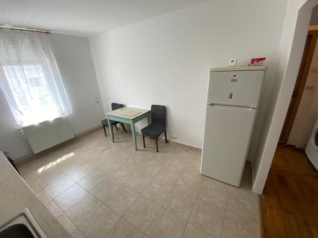 Apartament cu 2 dormitoare | zona FSEGA | 2 balcoane - Poză 8