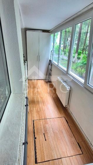2 camere decomandate , in Aleea Carpati , zona linistita. - Poză 2