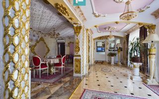 Casă stil conac pe drumul Cetății - Șiria - Poză 2