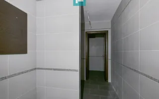 Clădire comercială în zona Grădiște - Poză 27