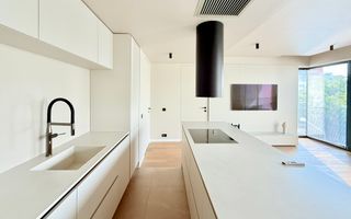 Apartament 3 camere în ONE Herăstrău Towers – eleganță și rafinament - Poză 3