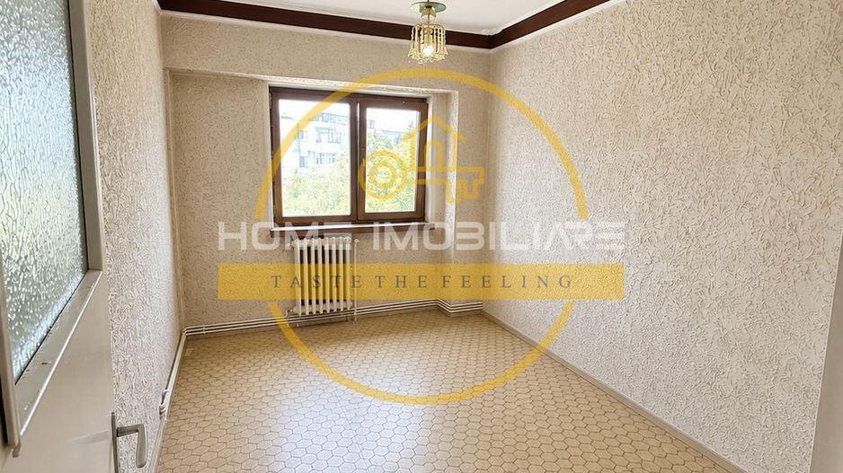 Apartament cu 3 camere/ Etaj intermediar / 71mp/ zona Baza 3 - Poză 3