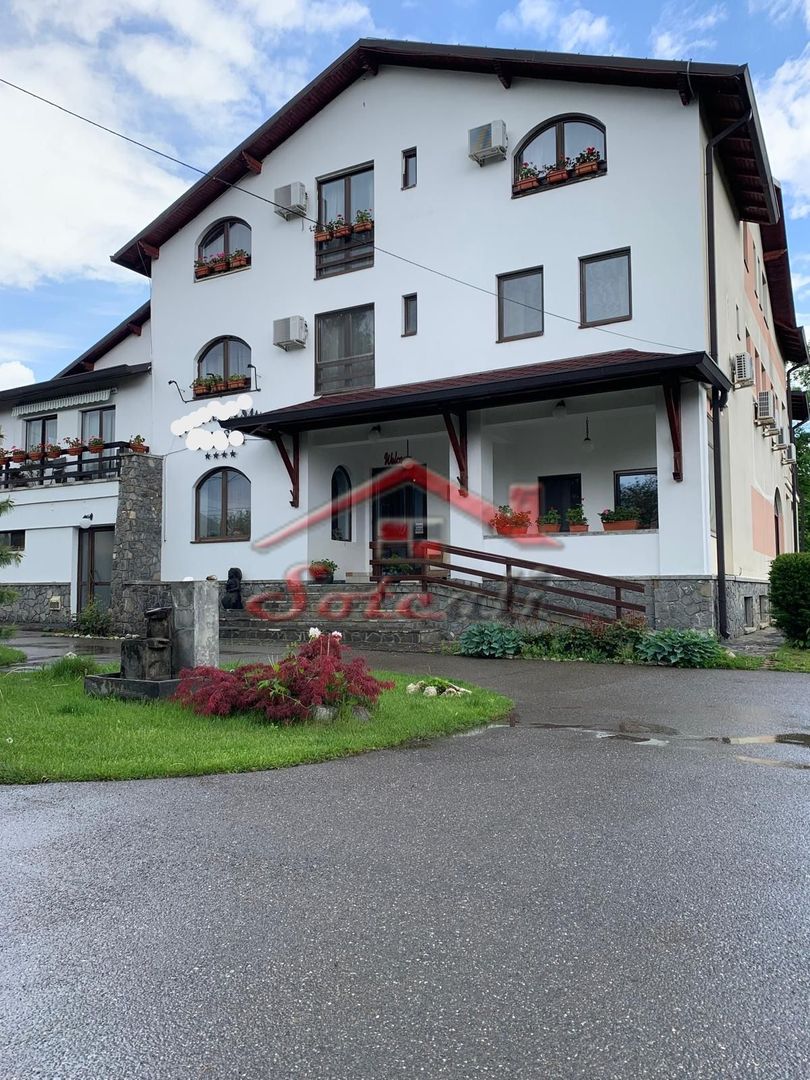 Pensiune turistică de vânzare – Cornu, Valea Prahovei - Poză 4