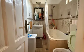 Apartament in vila interbelica, situat intre Pache si Calea Calarasilor - Poză 12
