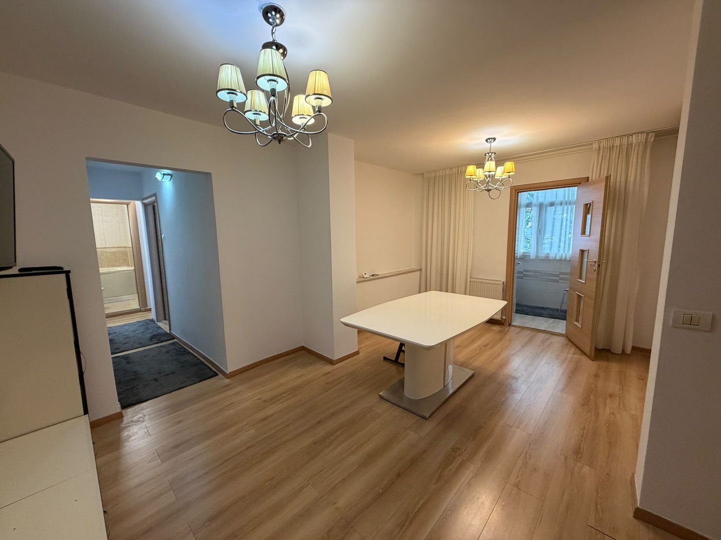 Apartament de Vanzare 3 camere Crangasi - Poză 1