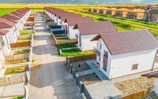 Casă individuală de vânzare – Cartier Izvor, Tărlungeni  Brașov - Poză 1