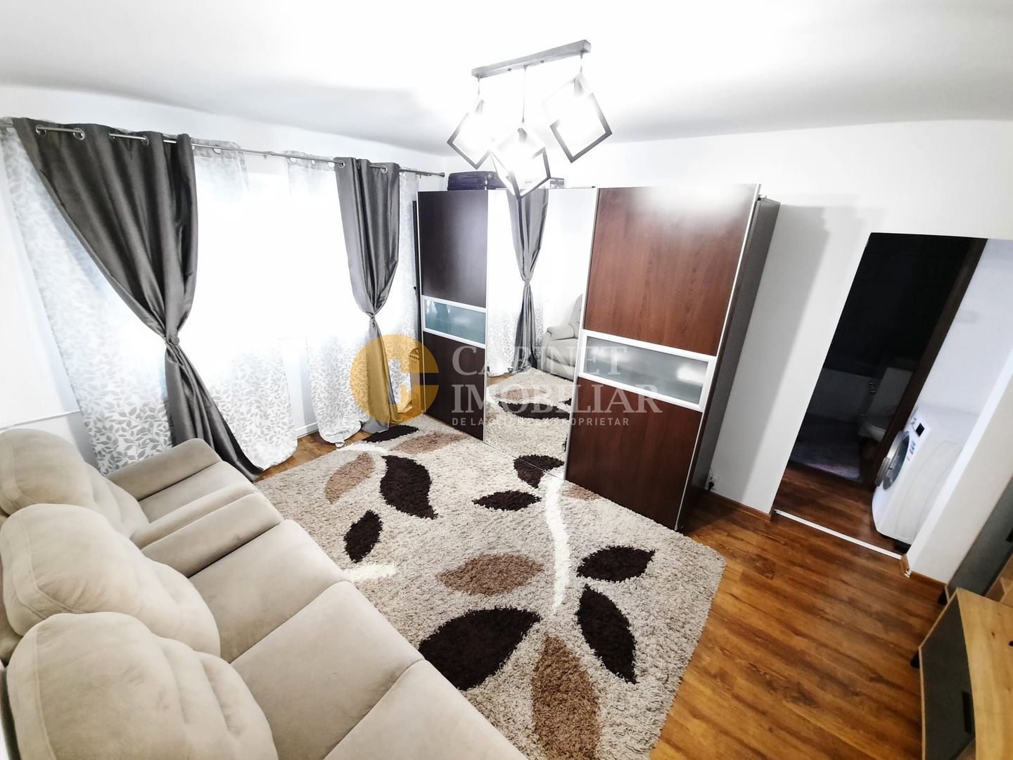 Zona Alexandru cel Bun - Apartament 2 camere - Etaj Intermediar - Poză 1