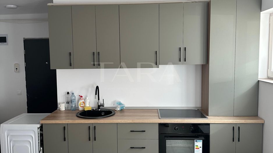 Apartament 2 camere, zona VIVO, finisat modern - Poză 2