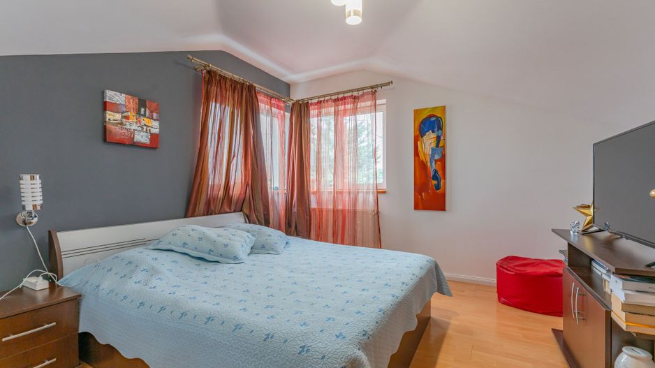 Casă spațioasă pentru familie în Hărman: 5 camere, 670 mp teren - Poză 17