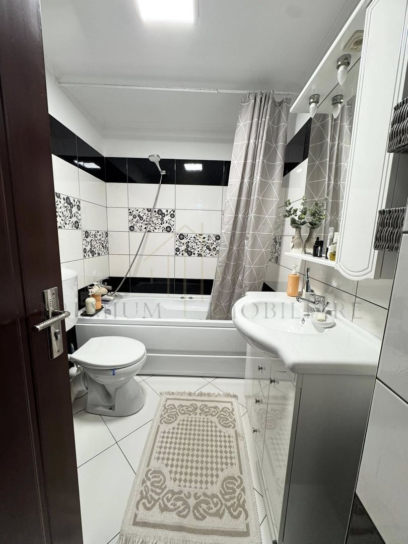 Apartament 3 Camere - Zona de jos - Poză 3