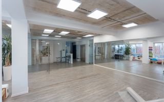 Spațiul comercial/ oficiu  spre chirie - Poză 1