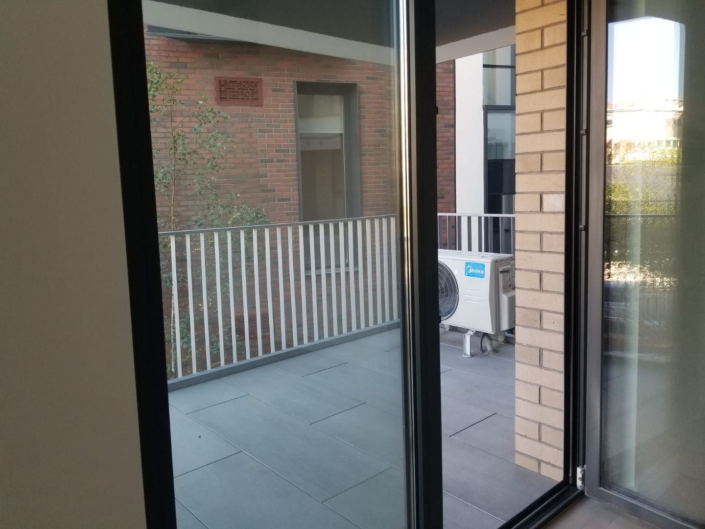 Apartamente 2 camere bloc nou Universitate Armemeasca prima Inchiriere - Poză 67