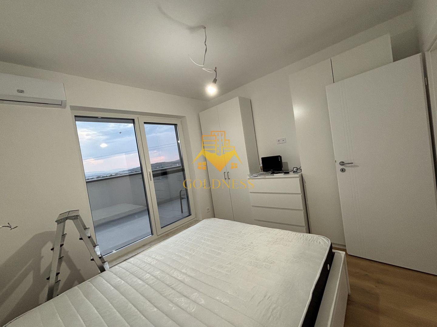 3 camere, modern, parcare, prima închiriere, terasă 46 mp, totul nou - Poză 7