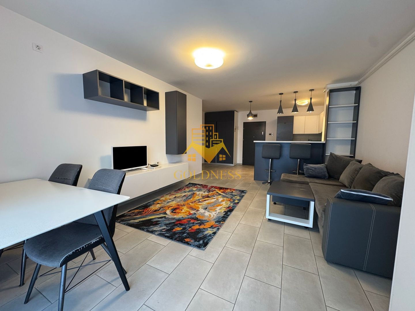 2 camere,garaj, bloc nou, zona Centrala, Bosch, Ntt Data,Pet Friendly - Poză 1