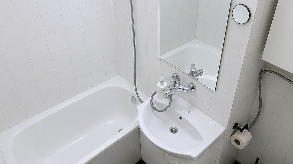 Apartament cu 2 camere de închiriat în Dacia – Locație excelentă - Poză 4