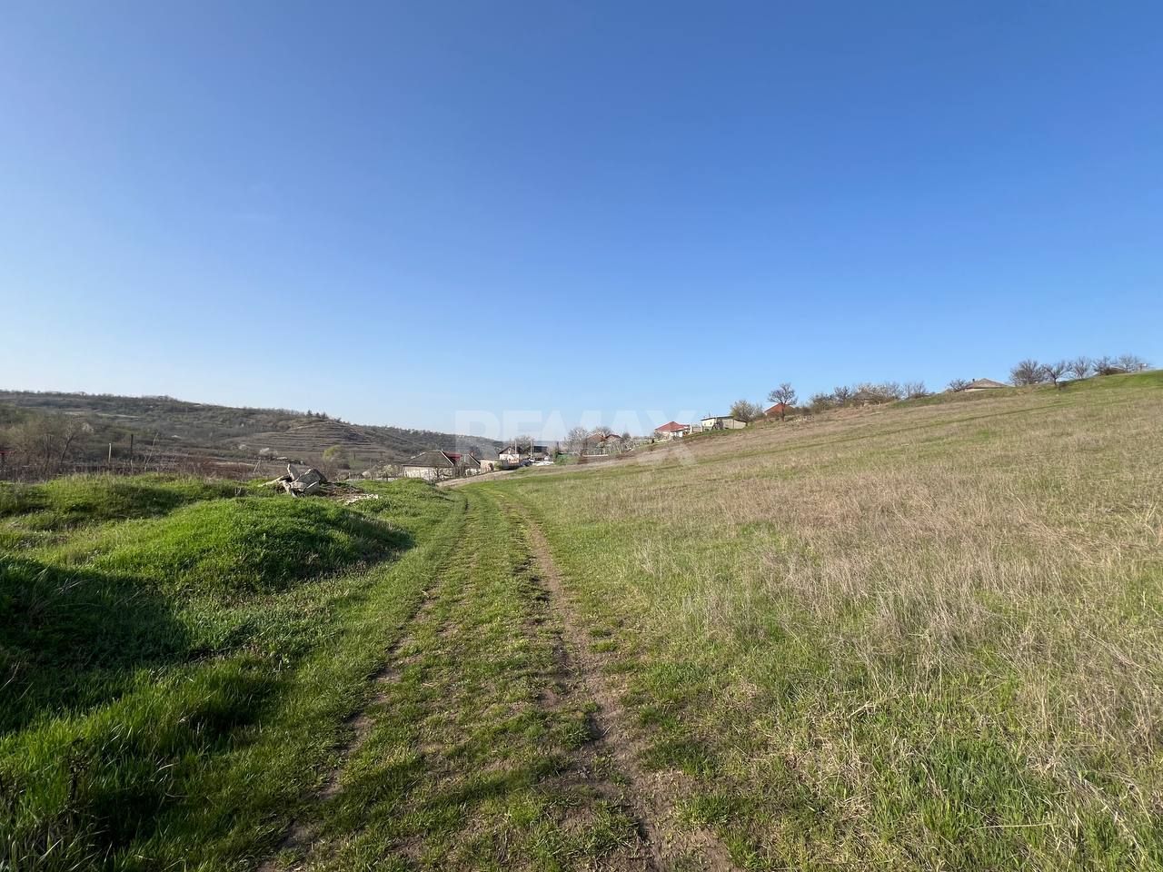 Teren pentru grădină / investiție – 14,86 ari în Ghidighici, zonă liniștită și ecologică - Poză 2