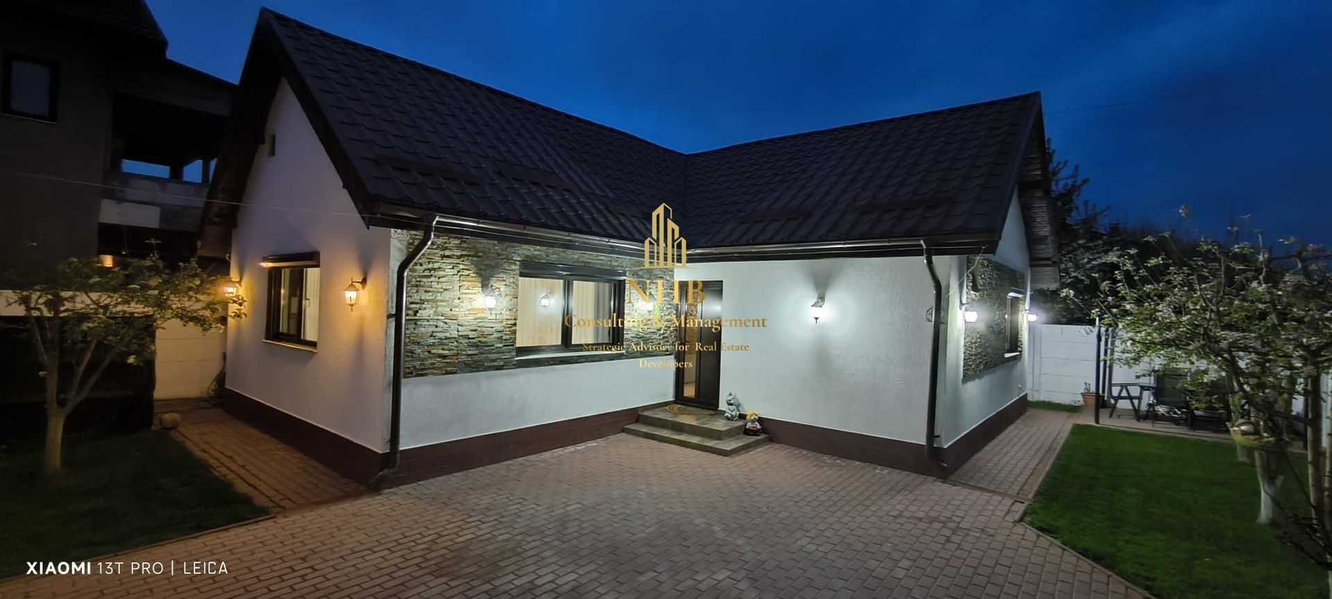 Casă de închiriat cu 3 camere - Zona Dobroești - Poză 1