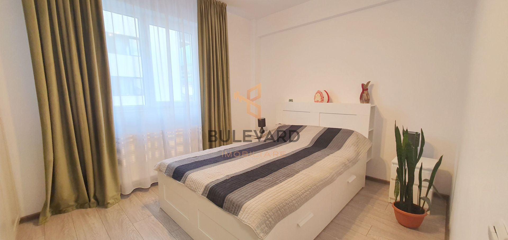 Apartament cu 2 camere, zona Terra! - Poză 3