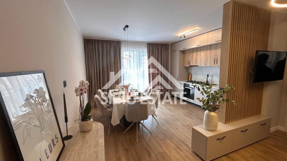 Apartament Penthouse 3 Camere, Finisat, Parcare Interioara,Comision 0 - Poză 1