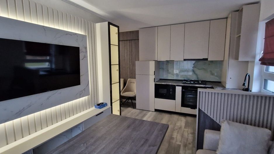 Apartament 2 camere , 50.5mp, 90000euro cu TVA +loc parcare-Rediu - Poză 2