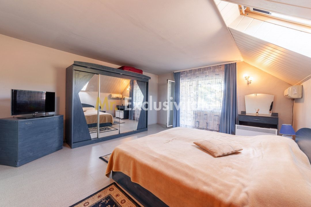 Casa visurilor cu livada roditoare si gradina amenajata - Poză 10