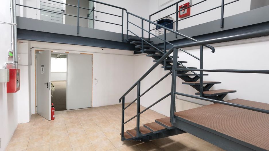 Spatii birouri/servicii - Poză 23