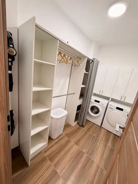 Apartament de vanzare cu 3 camere, 2 bai, balcon, garaj - Poză 4