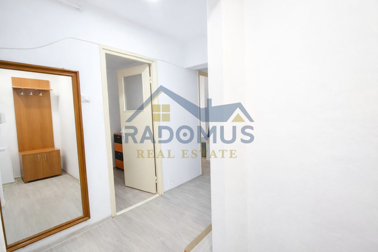 Chirie - Bd. Bucuresti - 55mp - Ap. 2 cam - 325€ - Poză 4