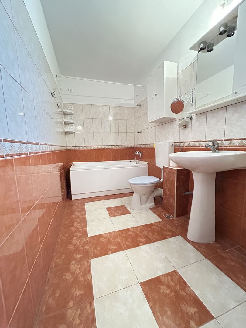 Casa P+1 BCA 4 camere Cartier KM5 strada Fantanele - toate utilitatile - Poză 12