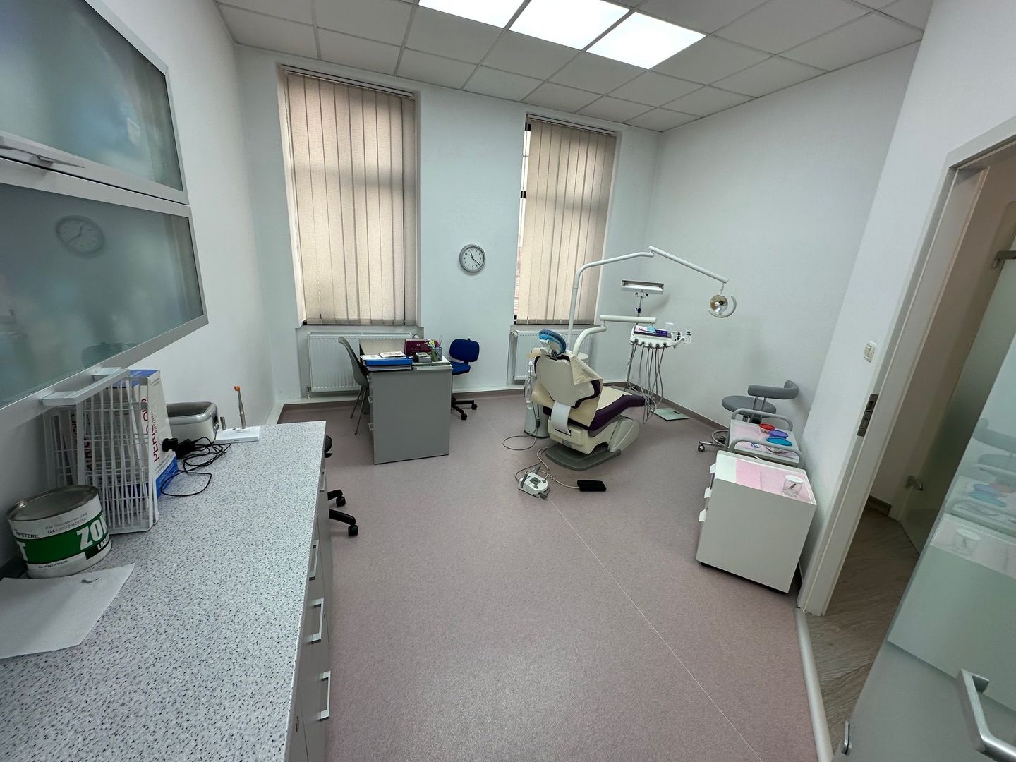 Apartament  4 camere în clădire istorica transformat în SAD - Poză 7