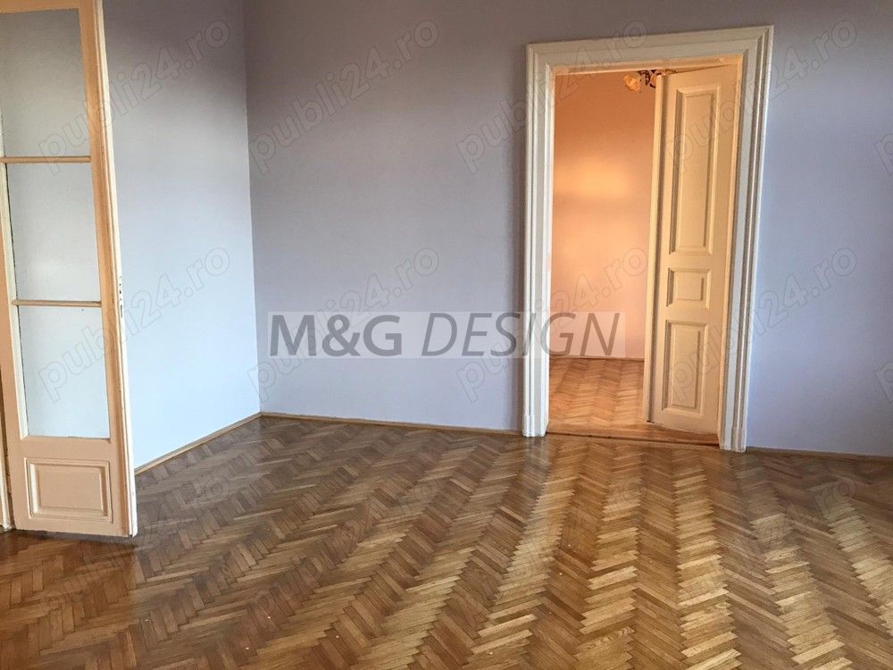 4 cam Colegiul Banatean - Poză 1