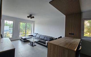 Apartament modern 3 camere 2 bai  terasa acoperita etaj 1 in Cristian - Poză 1