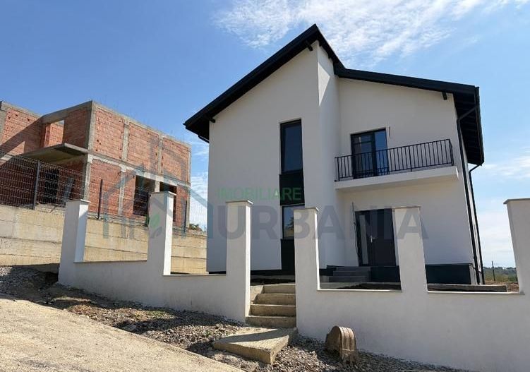 Vila de vanzare, Sorogari, Aroneanu - 4 camere, 120 mp utili, teren 500 mp - Poză 1