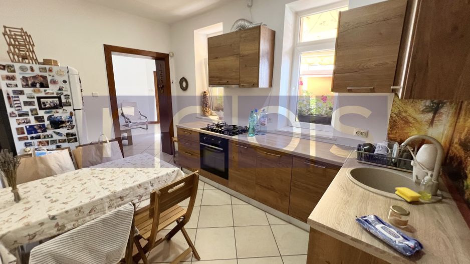 VANZARE 3 CAMERE | PARTER CASA INTERBELICA | 2 CURTI PROPRII | ZONA BELVEDERE - Poză 8