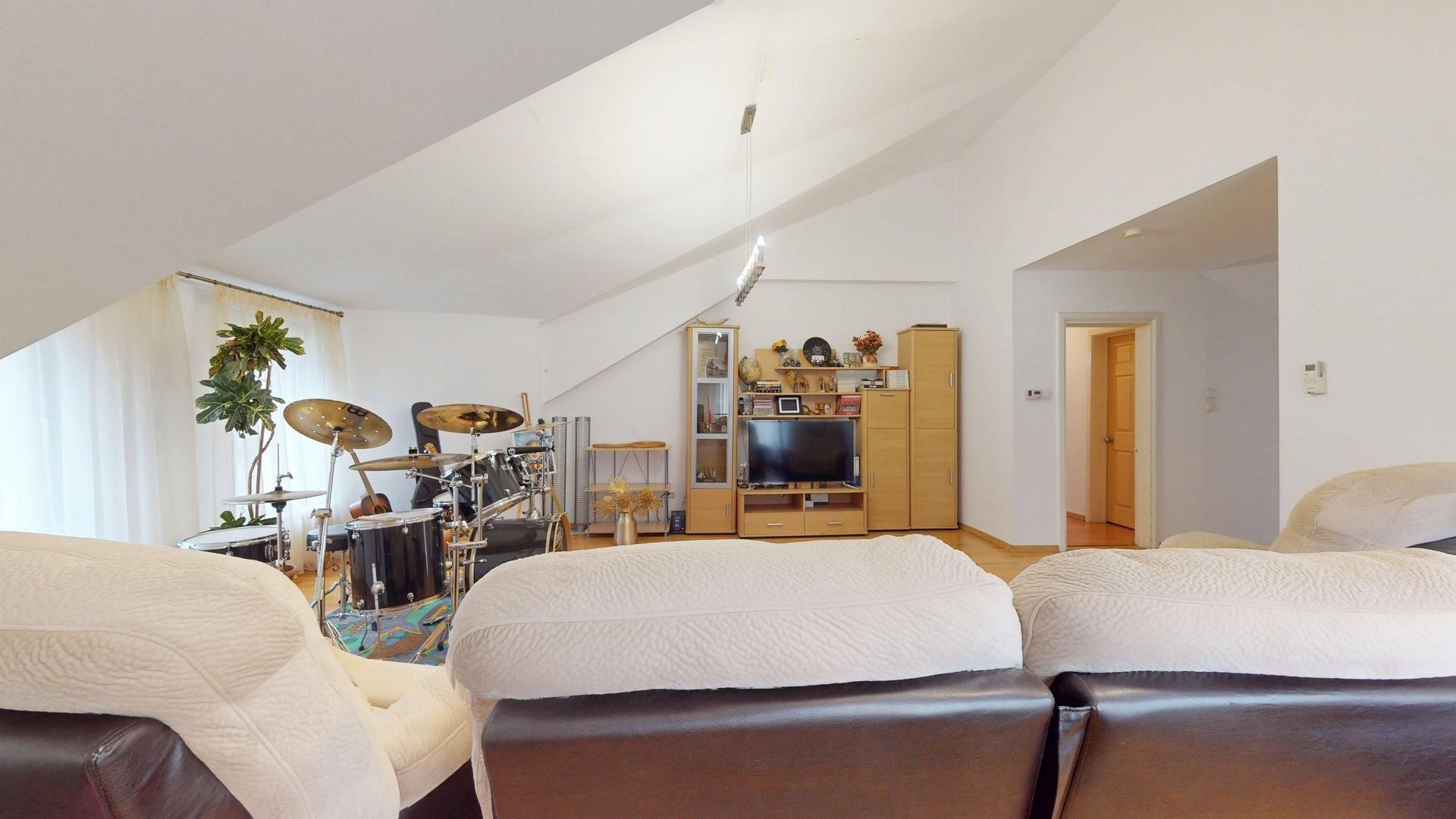 PIPERA - Iancu Nicolae | Vila 290 mp| Teren 387 mp | langa padure - Poză 19