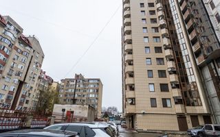 Vânzare, apartament, 3 camere, bd. Ștefan Cel Mare Și Sfânt, Centru - Poză 1
