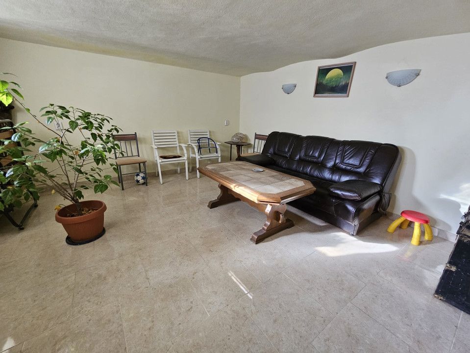 Casa mare, solida, Timisoara, D+P, 5 camere, 2 bai, Zona Lipovei - Poză 20