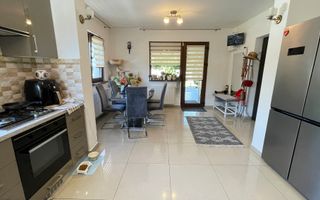 Locuinta eleganta cu finisaje premium - Poză 2