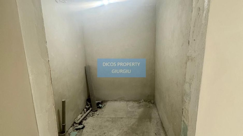 Apartament 4 camere de vânzare – Bd. București - Poză 4