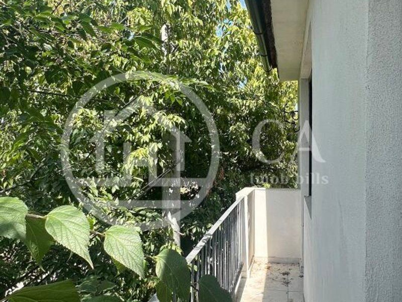 Casa cu 6 camere de inchiriat zona centrala Oradea - Poză 14