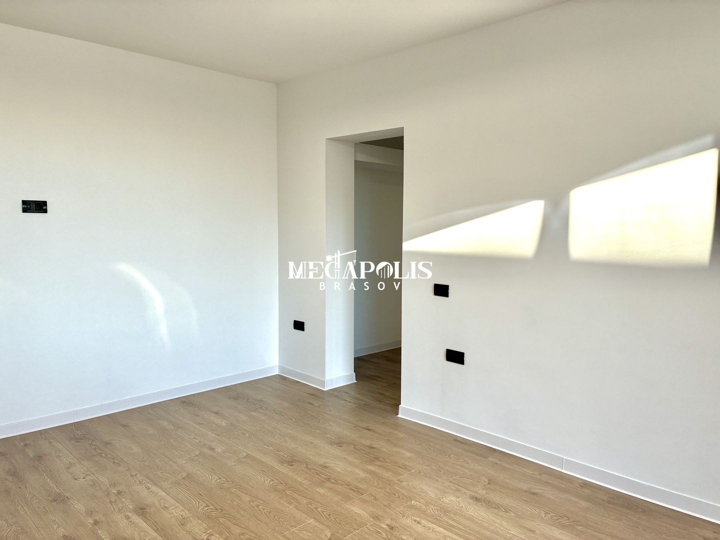 3 Camere / Tractorul / Renovat / Credit - Poză 7