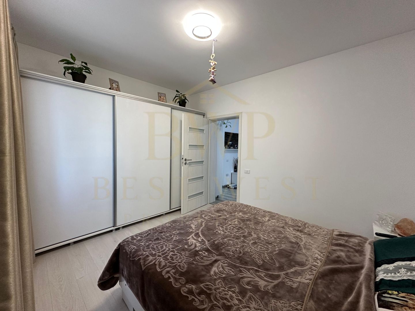 Duplex modern, 3 camere, 2 bai, mobilat Mosnita Noua - Poză 8