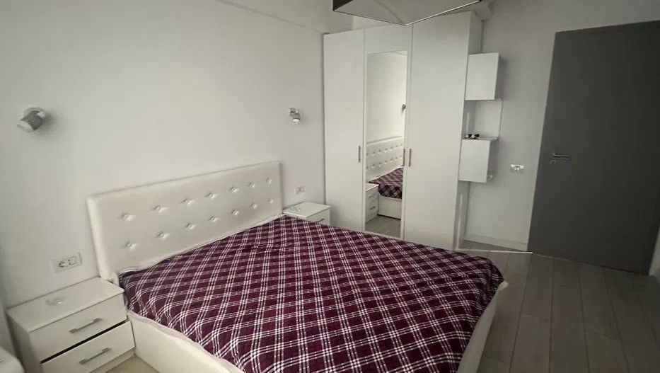 Inchiriere apartament 2 camere Parcul Carol - Poză 3