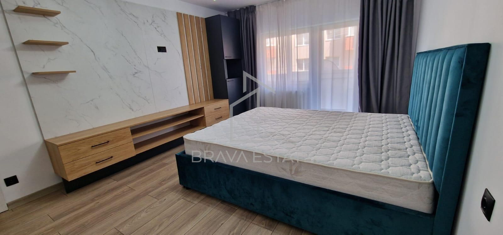 Apartament 3 camere ,decomandat, 62 mp, 2 balcoane, zona Floresti - Poză 16