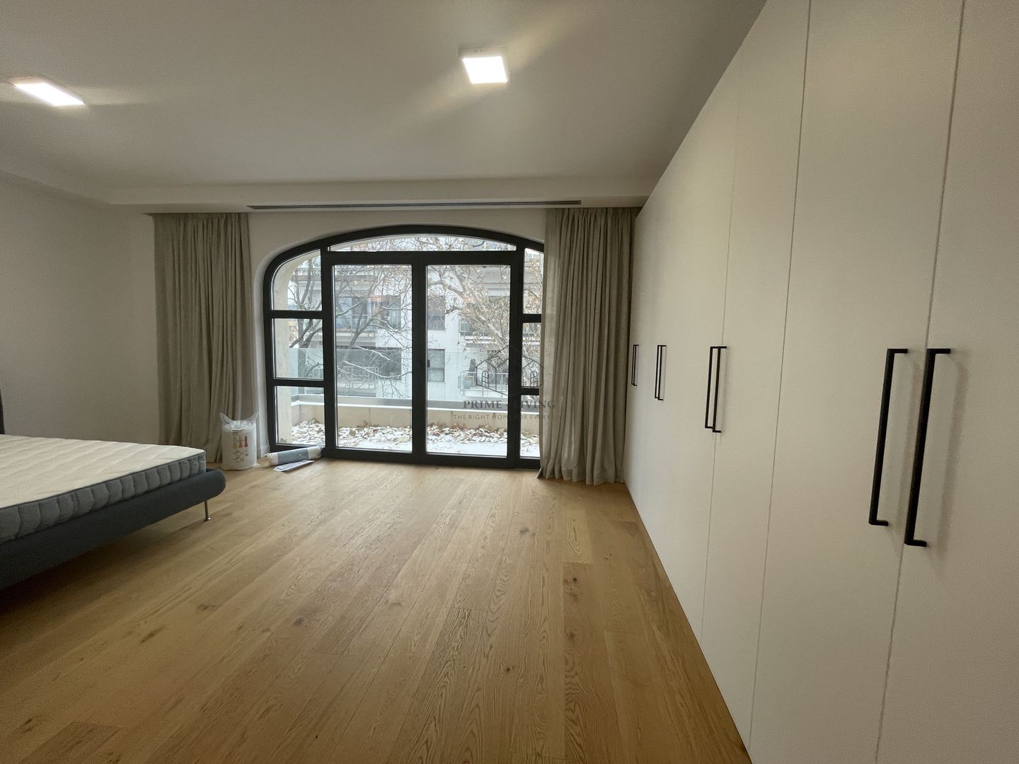 APARTAMENT NOU LA INCHIRIERE/VANZARE PE EMANOIL PORUMBARU - Poză 10